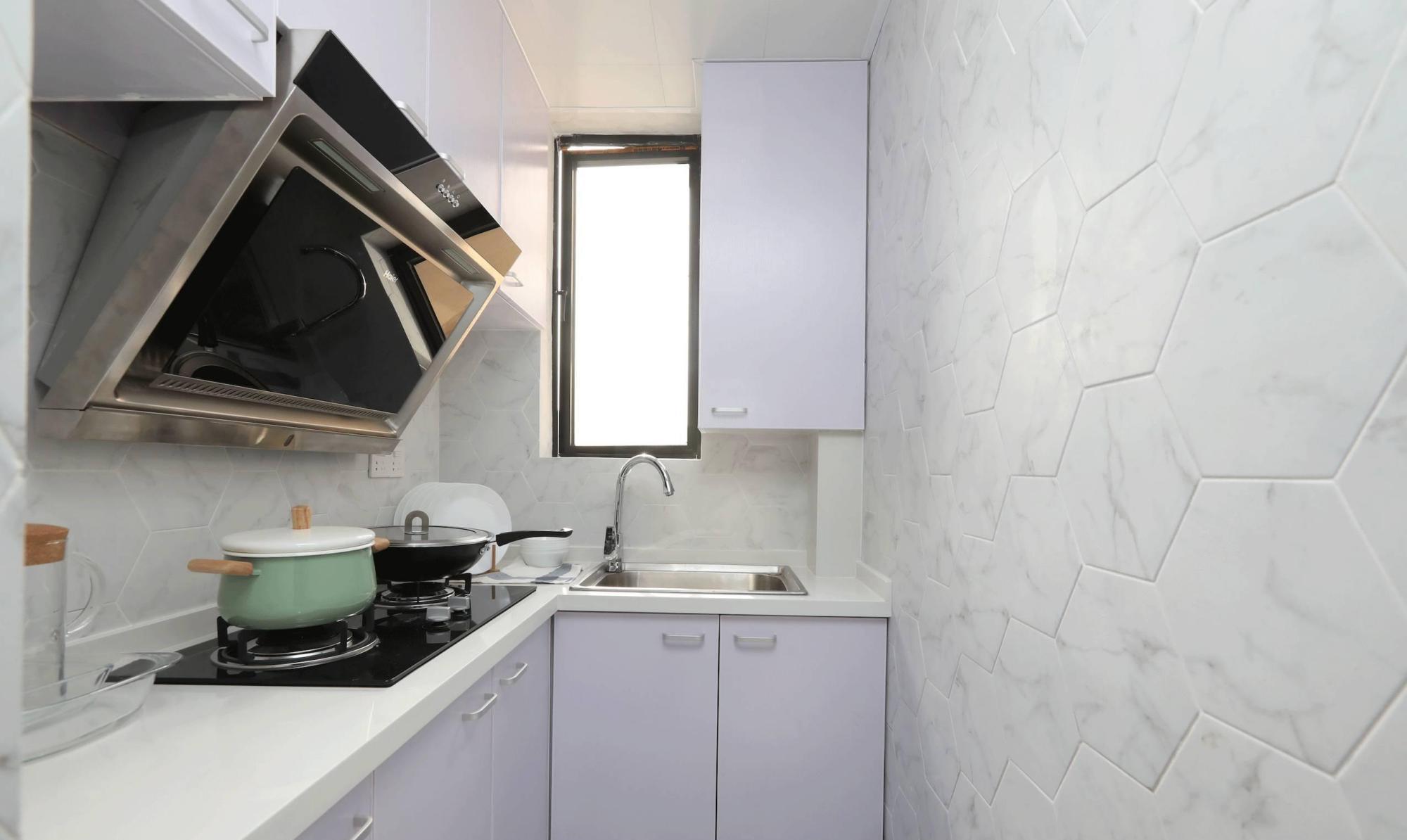 顶吸式油烟机和侧吸式油烟机深度体验感受:差别最大的并不是吸力