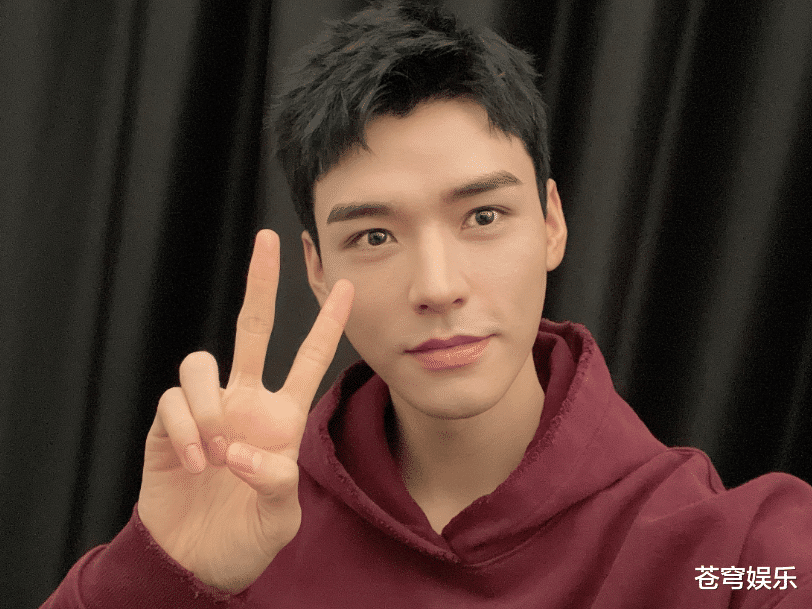 山河令|网曝《山河令》收官后办演唱会，龚俊周也出席，粉丝准备去卖耳塞