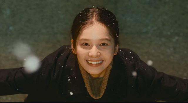 美颜|国产剧“修脸”成风，一秒镜头8000元，十级美颜磨皮堪比主播