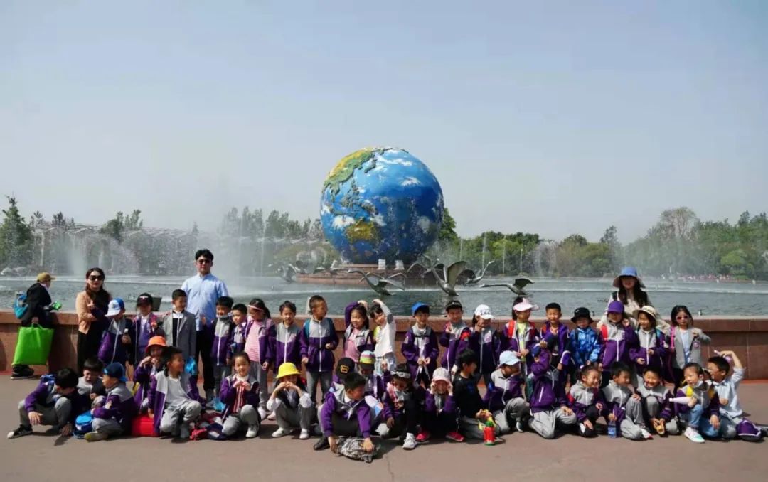 南通教育视界 南通紫琅一小：与春天相约，与欢乐同行——一年级入队前实践活动