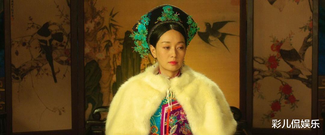 马伊琍|马伊琍再演清宫剧，当她戴上旗头那一刻，网友：像极了当年的甄嬛