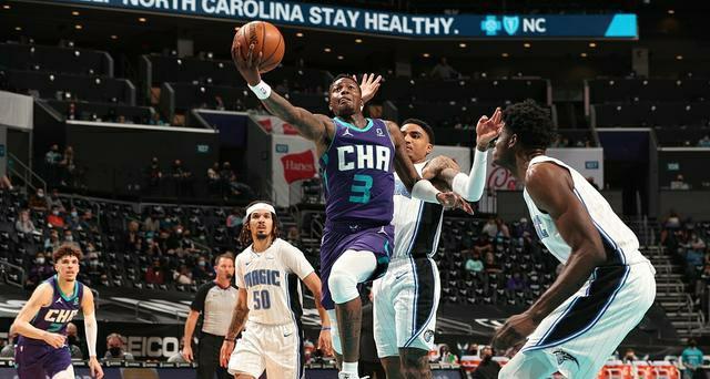 有青春才有未来 NBA前瞻，球家兄弟之争，黄蜂胜鹈鹕，詹皇继续缺阵，湖人负太阳