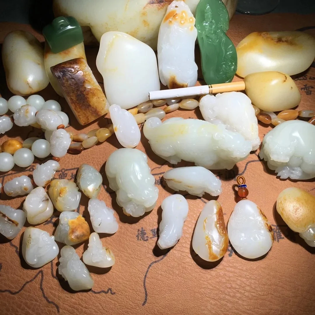 银元|新疆和田玉碧玉籽料的颜值巅峰