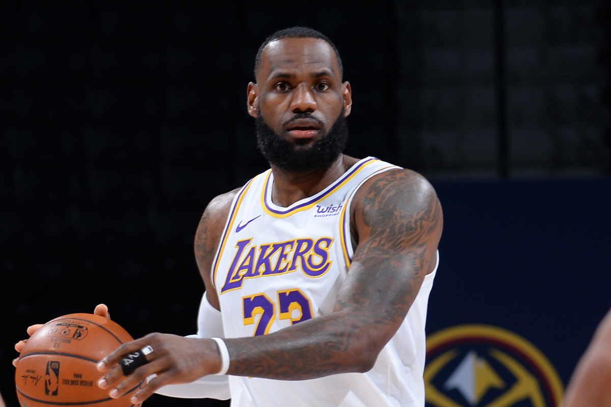 安东尼·戴维斯|湖人勇士对决附加赛？詹姆斯更新社媒，浓眉哥霸气发声，篮网喜讯