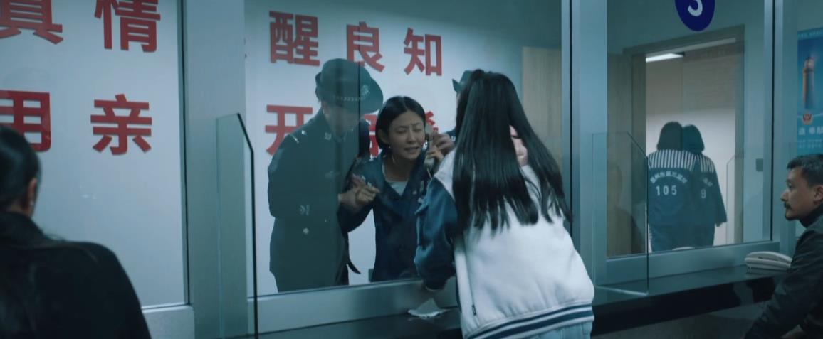 李小满|对手:丁美兮为何告诉李小满,李唐不是她生父?丁美兮并非心狠