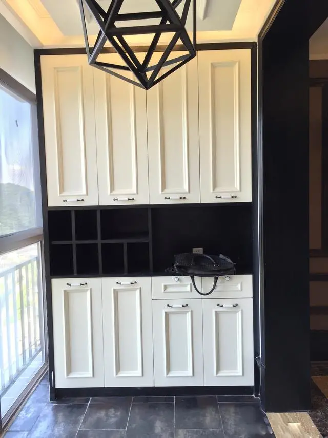 新房交给老公装修，花了29万，客厅电视背景墙设计保证你没见过！