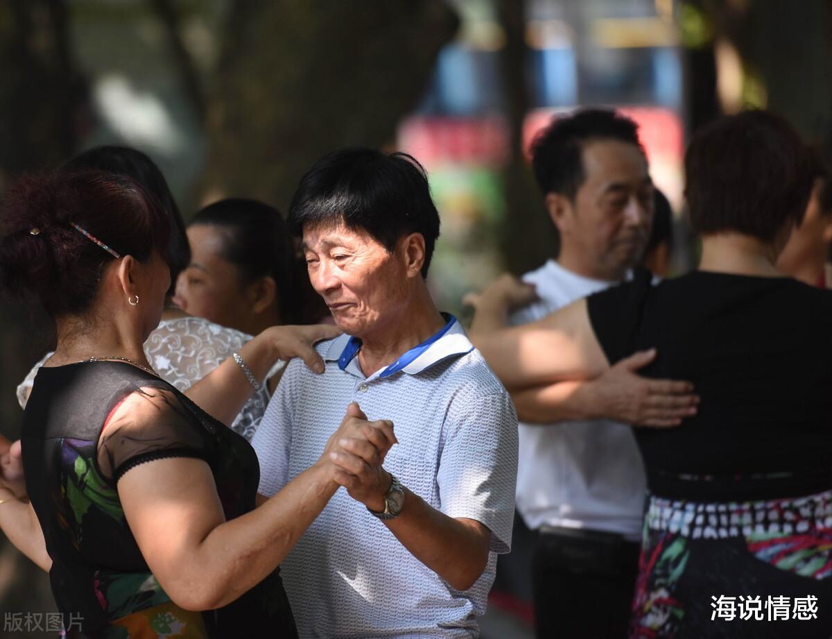 非法捕捞|62岁大爷倾诉：跳交谊舞怎么还会被打？我是真的被打怕了