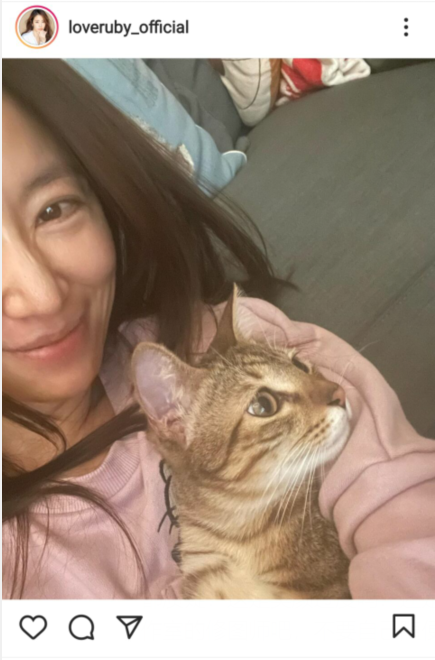 林心如|45岁林心如私下素颜曝光，脸部全是皱纹，鼻子又长又直像假的