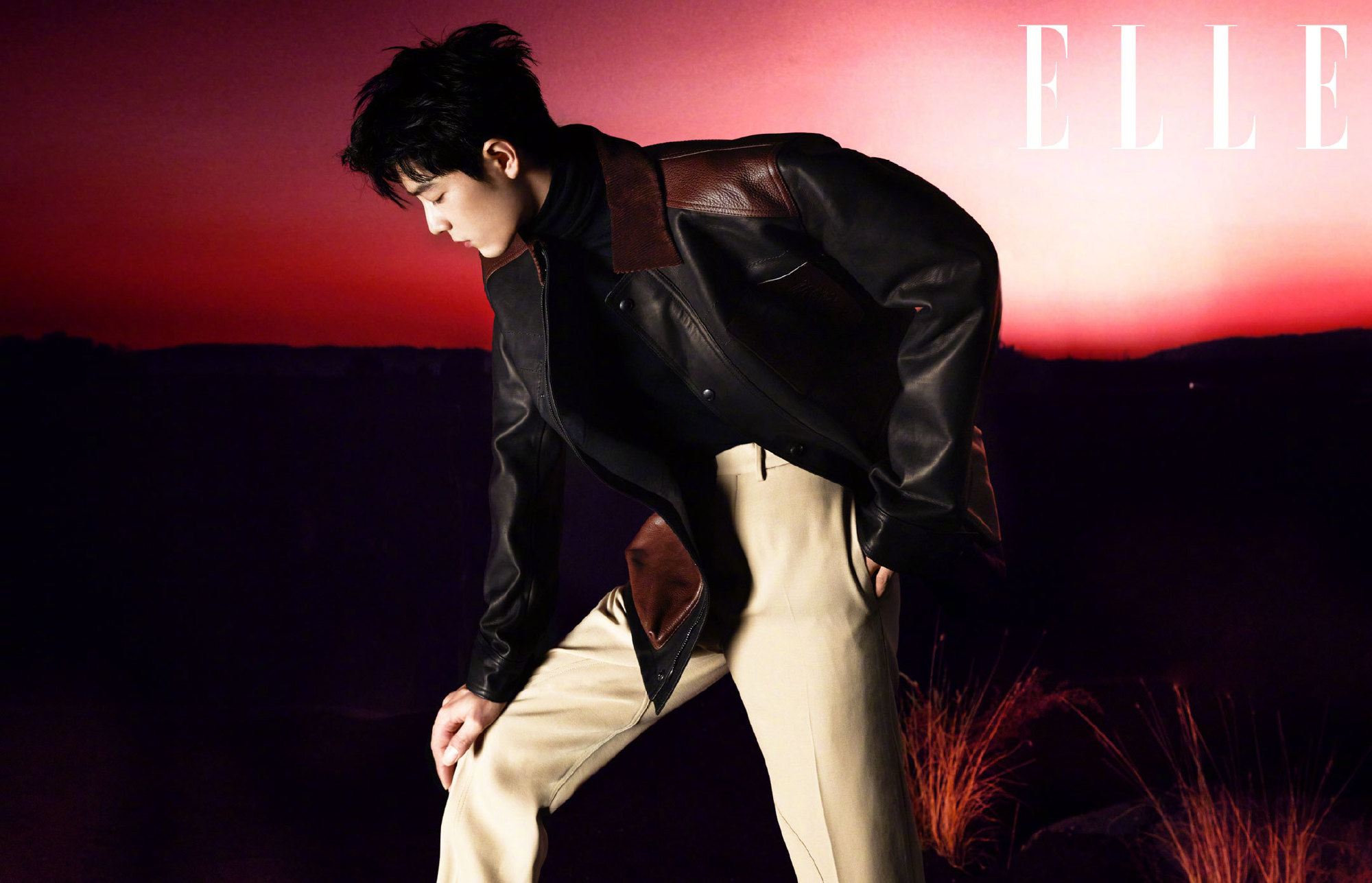 kbs|扯领带、对视、跳舞，满屏的荷尔蒙，谁能拒绝这样的肖战？