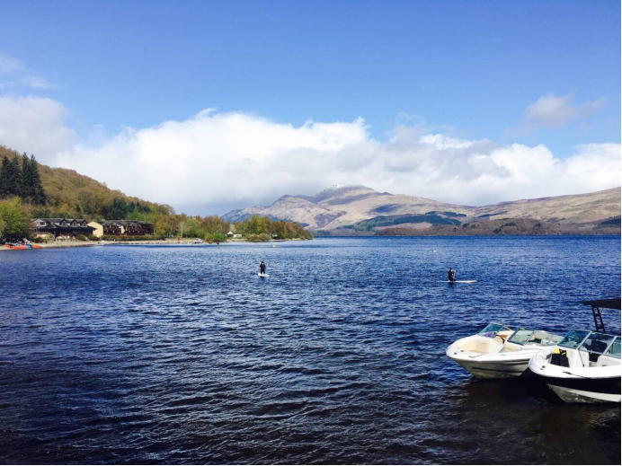 土地财政 我国无人机拍下巨大身影，网友惊讶：莫非尼斯湖水怪真的存在？