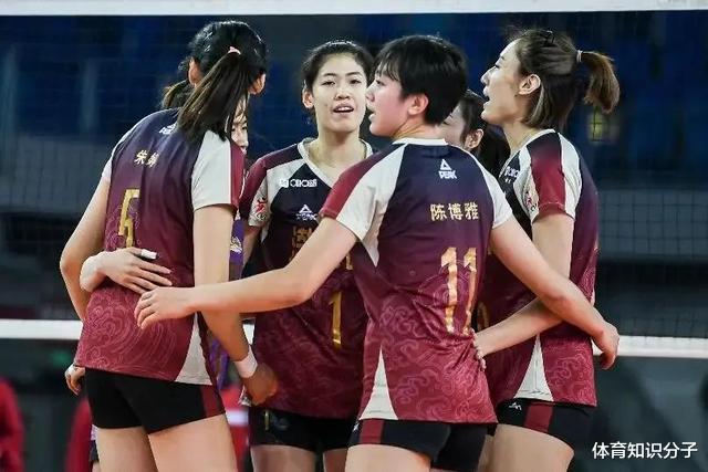 朱婷|5朵金花将同球迷惜别！女排阵容迎来大换血，5大新星将联手朱婷