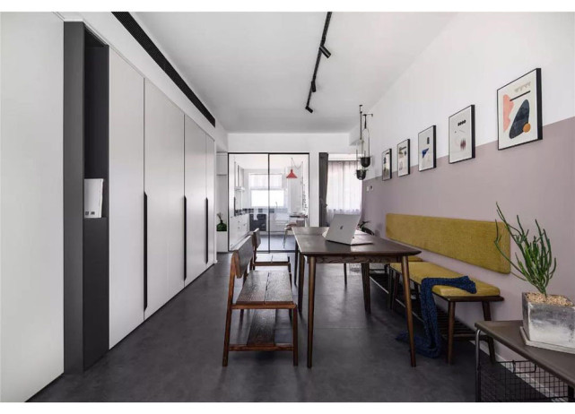 86平现代简约风二居室，客厅打破常规的布局设计时尚