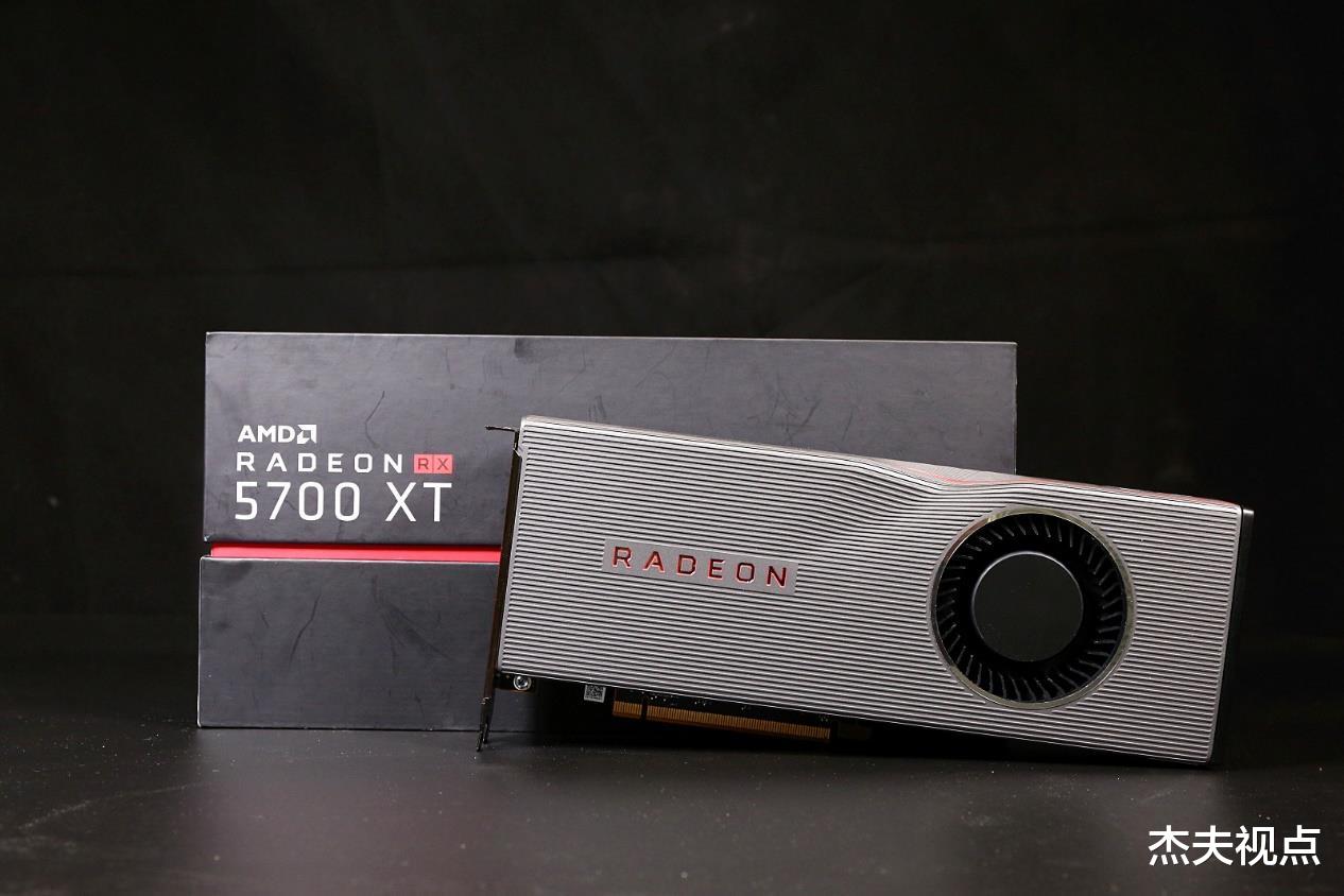 显卡|AMD上代显卡技能点满！所有新功能全补上，性能意外大涨