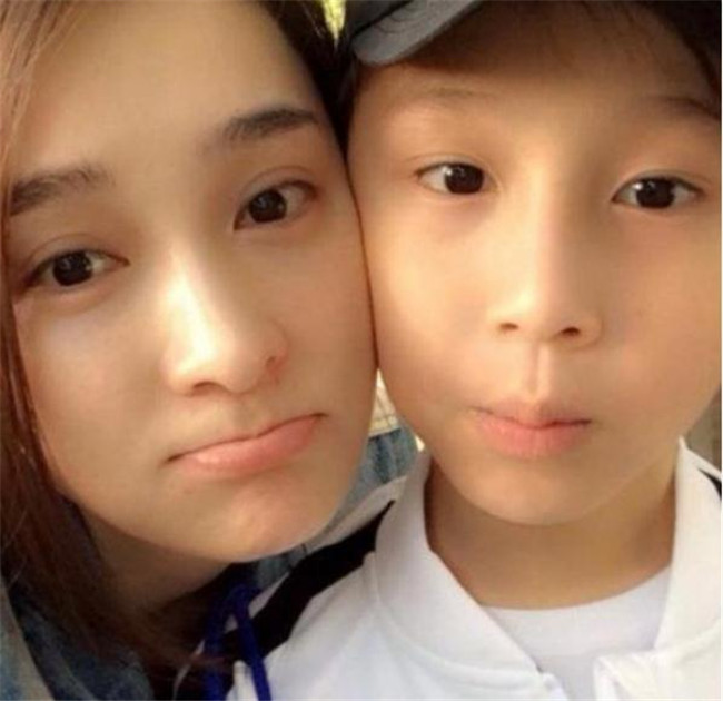 张碧晨|她23岁演“梦萍”走红，28岁退圈嫁入豪门，今年43岁活成23岁惹羡慕