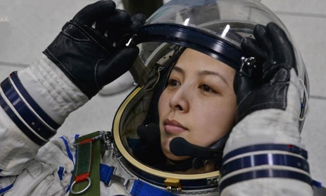 神舟十三号 基本确定!神舟十三号月中发射,轴向对接口被占用,该如何对接?