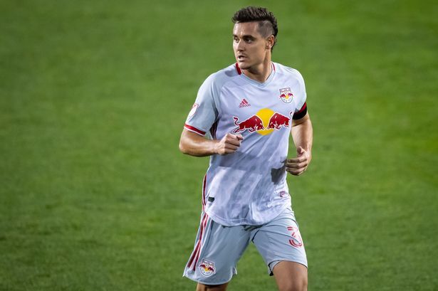 利物浦|中卫来了?利物浦冬窗首签浮现!或租借美国队长3个月,身价350万欧