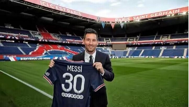 那些你很冒险的梦|埃雷拉也变梅吹?门将以外,梅西是所有位置的最佳!