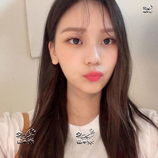 何勇|Um Ji严智（金艺源），Gfriend解散后更瘦了，信飞是我的朋友