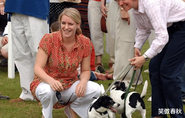 威廉|卡米拉女儿貌美让威廉都爱慕，儿媳妇更胜一筹，和婆婆同年穿婚纱