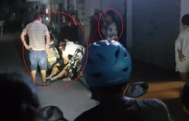 小小星座解说屋|浙江一母亲带儿到足浴店捉奸被丈夫一脚踹倒！儿子怒吼：你有病