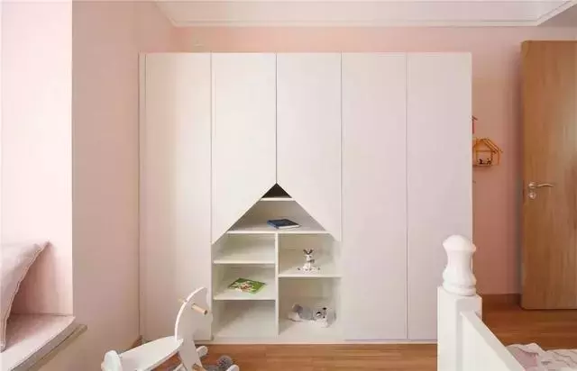 晒晒我的新家90平北欧风，设计师的客餐厅的飘窗用法太巧妙了