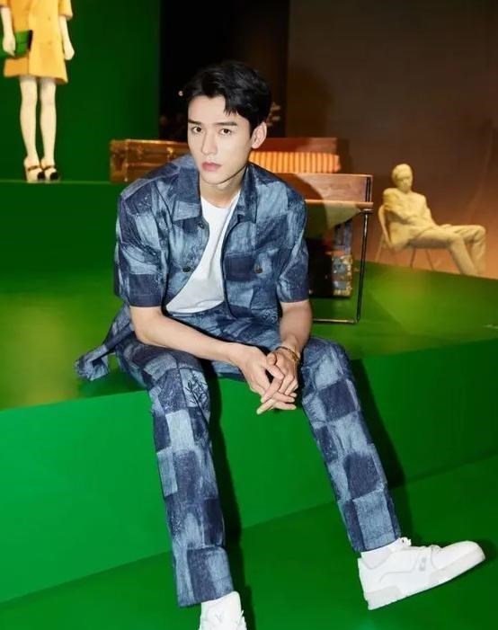 胡小小乖|吴亦凡出事之后,有哪些明星无意之中或成为受益者呢?