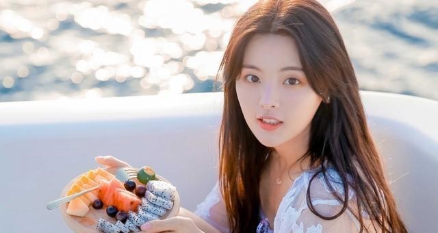 杨超越|早婚男星新剧花絮被爆？杨超越人美心善？秦霄贤参演电影是勇气？