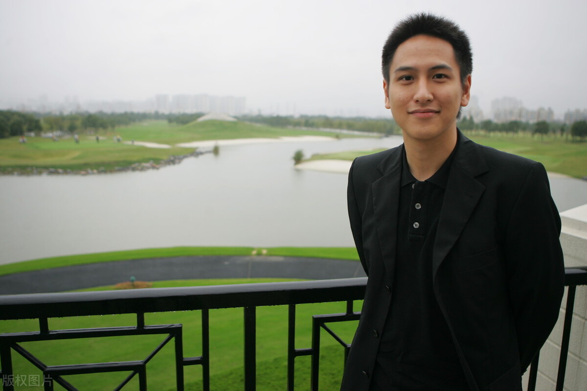 旋律的悲伤|“晚上8点，老地方见”妻子点开男闺蜜的信息，惹怒丈夫：离婚