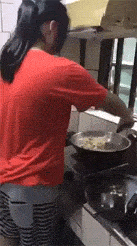 萌控孩|“哥们，你是不是忽略了车窗是透明的？别以为没人看得见！”哈哈