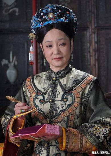 野生时尚颜究社|比起“神仙演技”，她30年前的“神仙颜值”更让我在意！