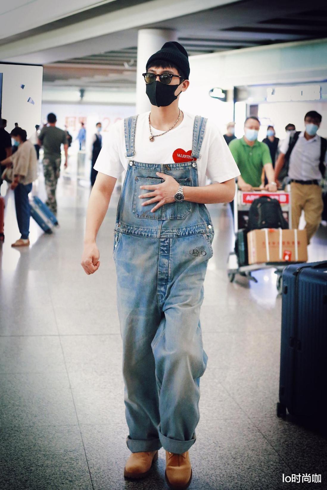 lo时尚咖|欧豪工装风造型看着挺帅，全黑搭配显身材，就是气质有点“憨”