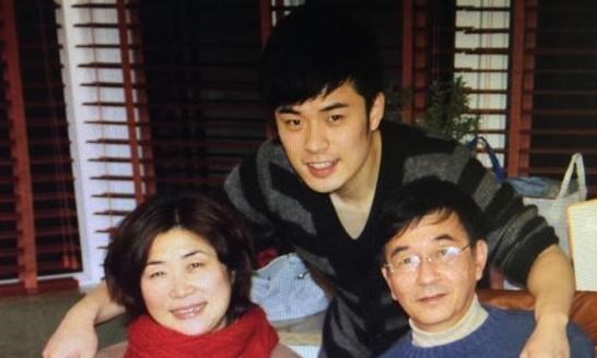 陈赫|陈赫的确太低调！表舅陈凯歌还不算什么，亲舅舅才是真的家喻户晓