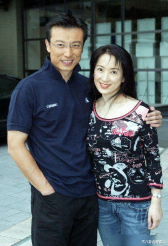 吕良伟|香港老艺人的女儿，颜值一个比一个高，吕良伟儿子都追不到