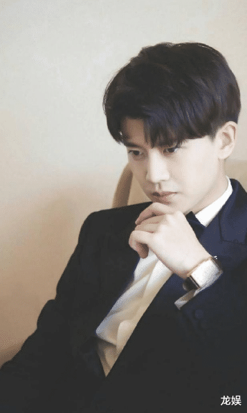 邓伦|娱报：点名蔡徐坤、邓伦、任嘉伦、肖战、李易峰、李现！