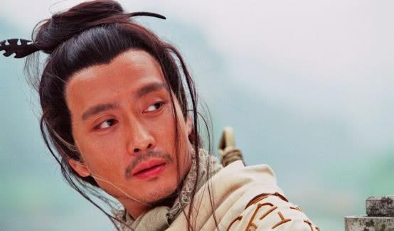 胡歌|《仙剑》16年，月如嫁富豪，紫萱开启傻白甜，他却毁容无缘主角