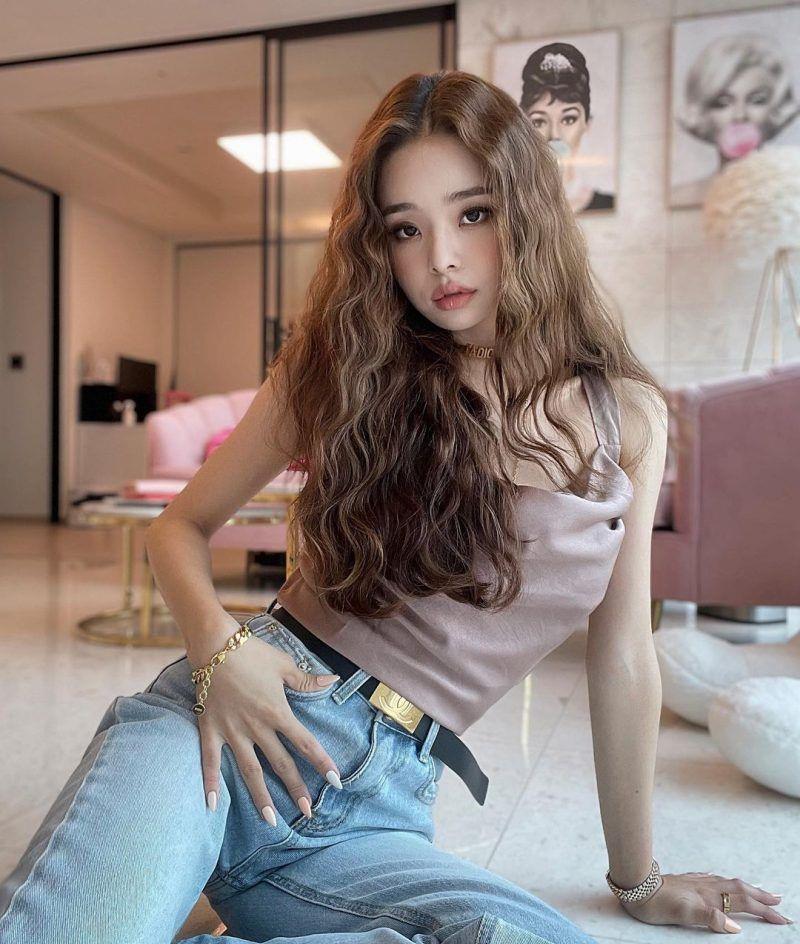 宋智雅 让男人沦陷，让女人大呼人间清醒的韩国妹子，因为一个恋综爆火