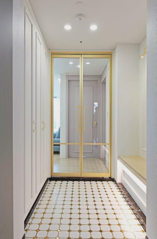 |独居生活很舒服,墙面随心所欲“过度装修”,106㎡装成理想住宅