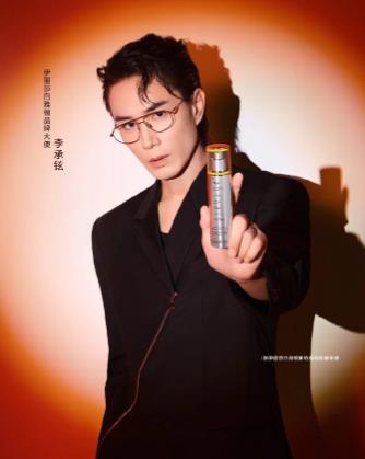 哥哥|《哥哥》最大受益者：2人代言接不停，2人成黑马，1人躺进总决赛