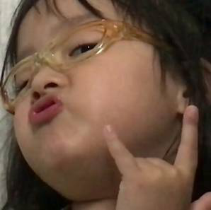 卓卓and然然|产后怎么祛除妊娠纹?妊娠纹产品都是智商税?孕妈们千万别乱用了