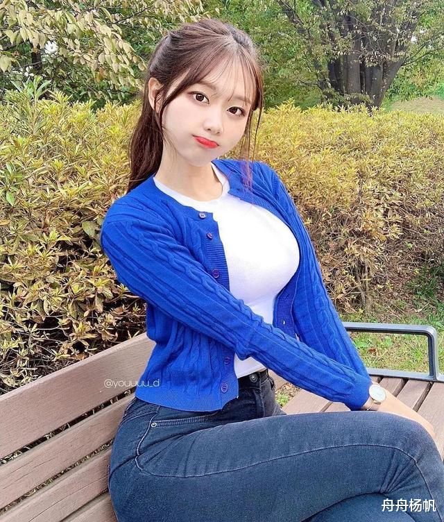 运动|98年140斤女老师“逆袭”,长相乖萌身材紧致,运动的女孩真美!