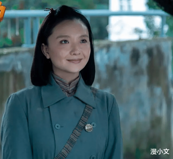 漫小文 功勋:默默无闻的张富清,深藏功名60年,离不开背后妻子的支持