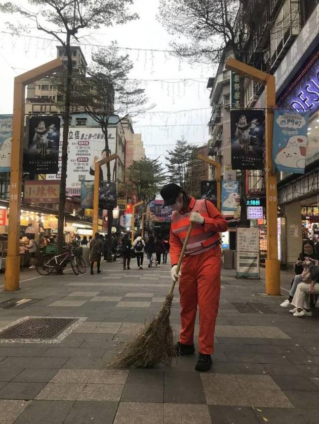 罗志祥|罗志祥录综艺正式复出，遭路人当面骂“渣男”，罗志祥用三字回应