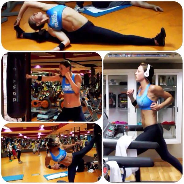 体态训练师curry|极限功夫女神“真人版春丽”1分钟踢腿212次创吉尼斯纪录！网友：想被她踩在脚下…