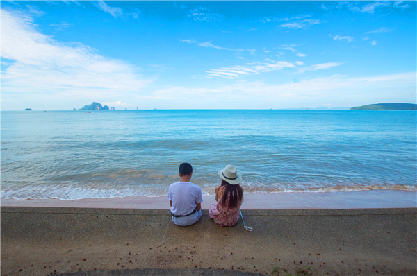 东林夕亭|婆婆替儿子求复婚，儿媳反讽：我没有你儿子干净，哪能配得上他啊