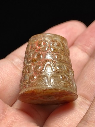 和田玉籽料|春秋 和田玉籽料 蟠虺纹 玉勒子