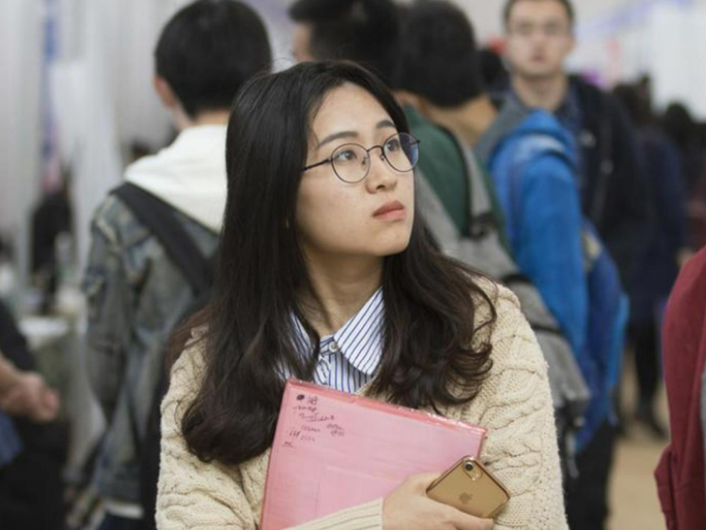 招聘|盛产公务员的4个专业,堪称“铁饭碗”备用军,2022届考生可参考