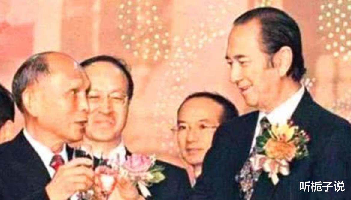 霍震霆|霍震霆那么喜欢赌王长女，为何会娶港姐朱玲玲为妻？有三点原因