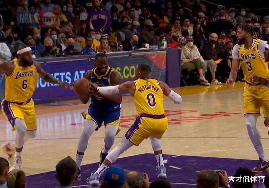 伊戈達拉|解壓變添堵！13投4中，韋少正負值-23，不拿球他都不知道該做啥