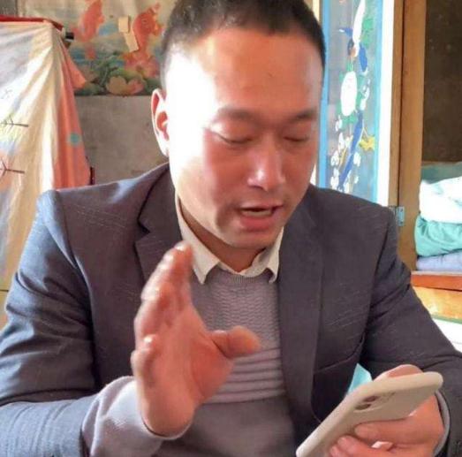 |千万网红张同学背景被扒，是演员也是老板，我们都被忽悠了？