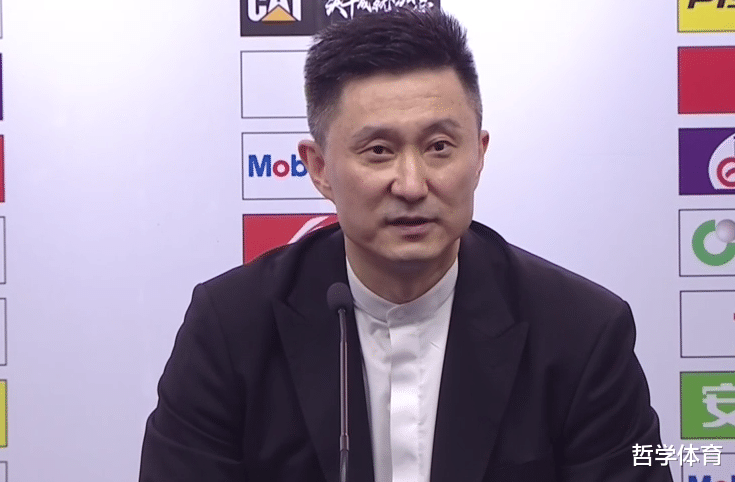 广东男篮|杜锋怒批球员：有人躺赢了3个冠军，将自己当成是最好的球员